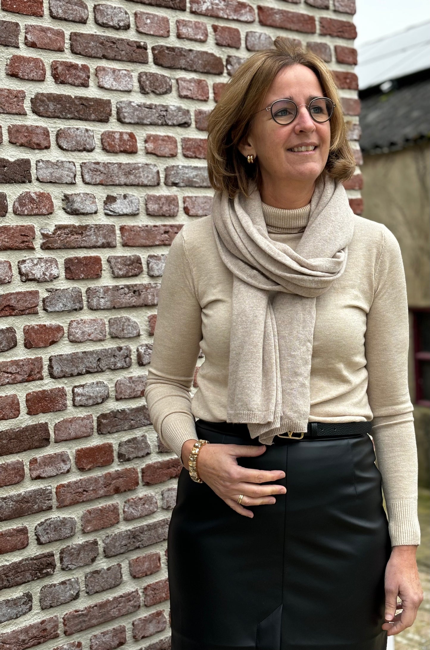 Eloise Sjaal Beige